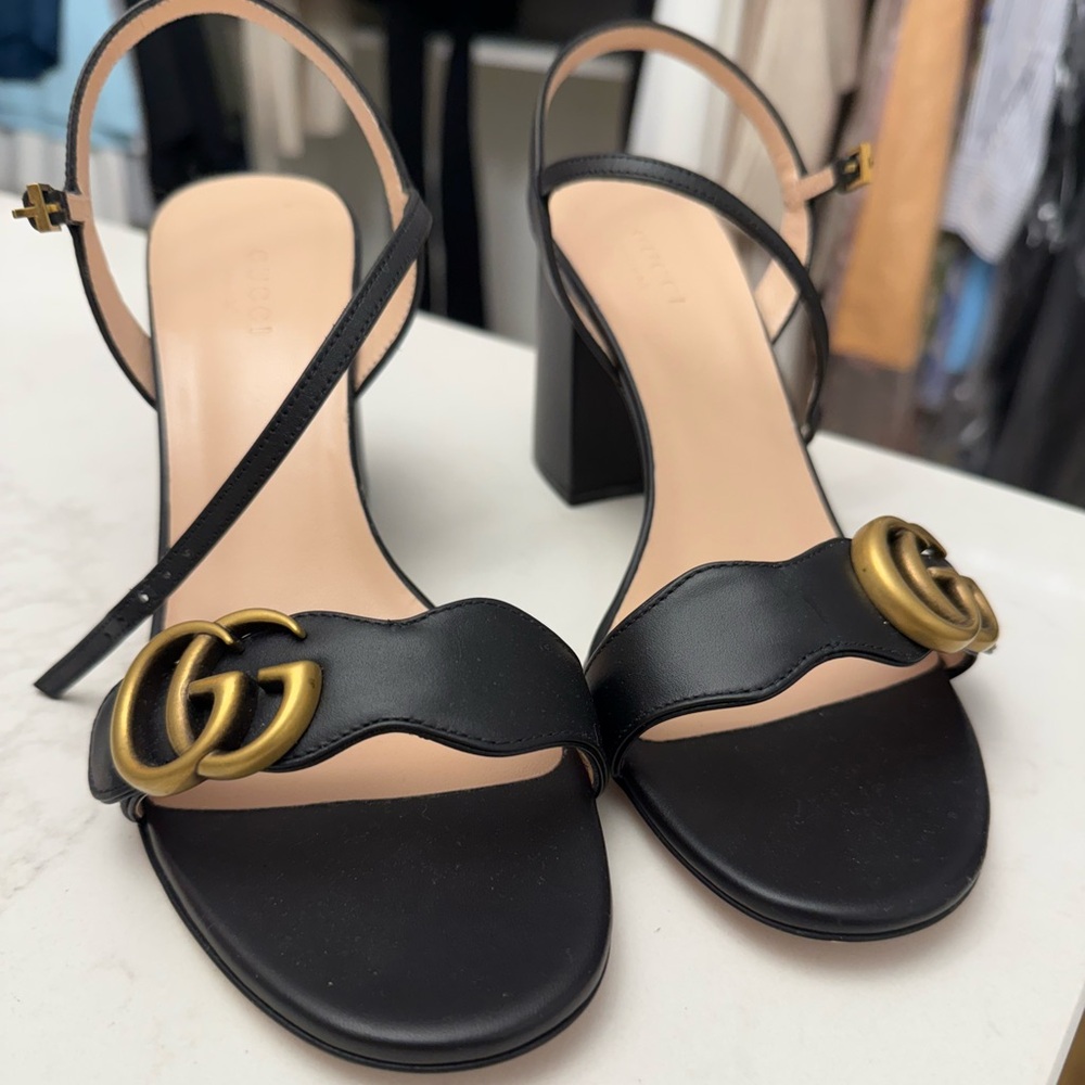 Gucci sandals. Never worn